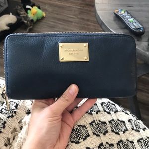 Gorgeous Navy blue Michael Kors Wallet